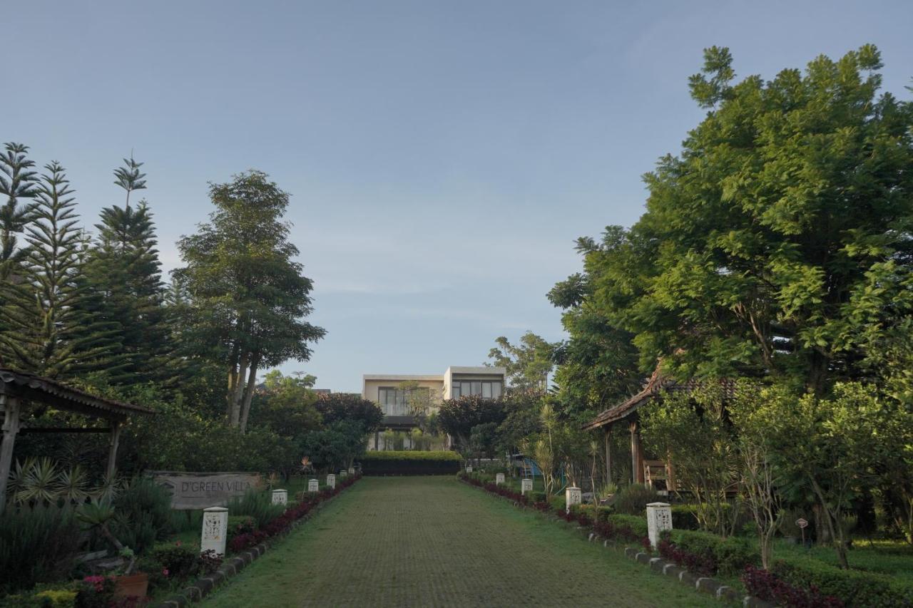 D'Green Villa Lembang Esterno foto
