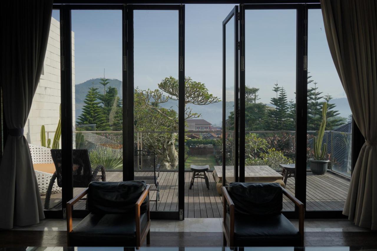 D'Green Villa Lembang Esterno foto
