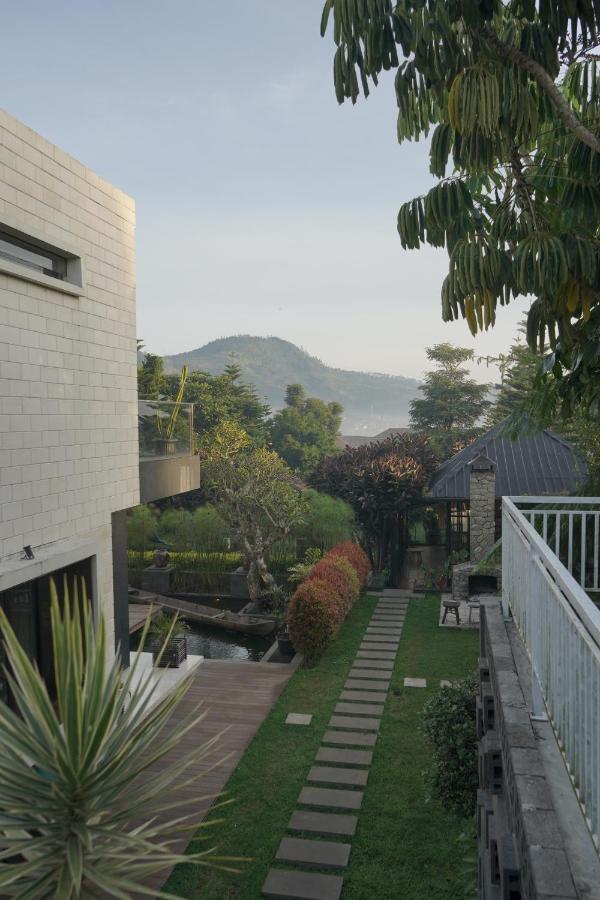 D'Green Villa Lembang Esterno foto